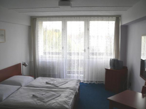 CMC Residence & Conference Inn Celakovice